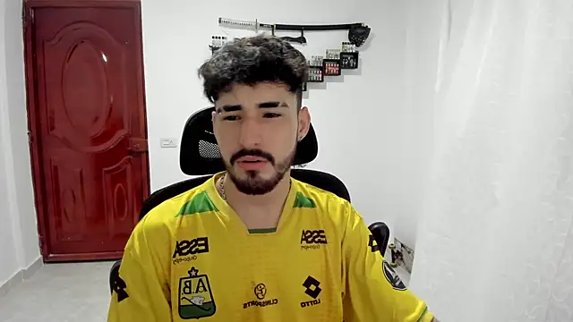 Snapshot of DmitriSanders chatting on March 2026 01:11:02 AM DmitriSanders online show from March 2026 01:11:02 AM