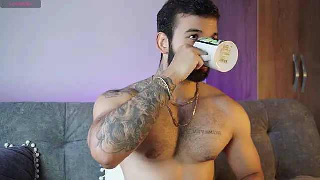 MarkHazze online show from November 2025 09:50:02 PM