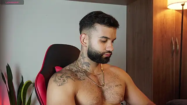 MarkHazze online show from November 2025 09:15:02 PM