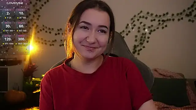 Snapshot of Megan__Hart chatting on November 2025 02:43:01 AM Megan Hart online show from November 2025 02:43:01 AM