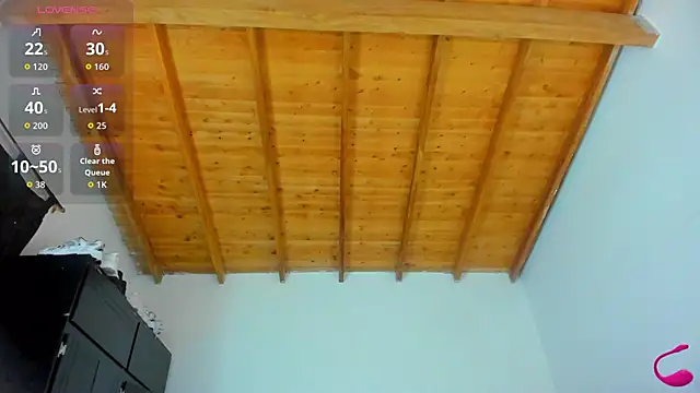 esteveen ortegas  online show from May 2026 09:00:01 PM