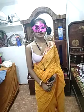 Snapshot of RADHA95 chatting on March 2025 04:22:01 PM RADHA95 online show from March 2025 04:22:01 PM