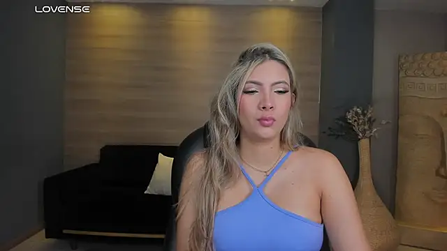 StacyEvansX online show from February 2025 10:26:02 AM