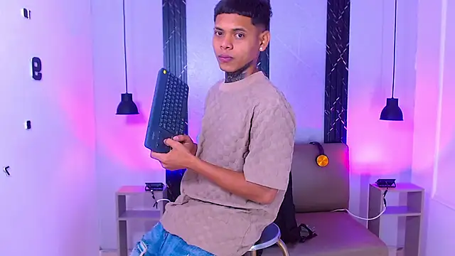 Damar fhelipe online show from October 2025 10:59:02 AM