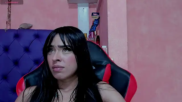 Snapshot of Cloeandtyfanny chatting on January 2025 07:36:02 AM Cloeandtyfanny online show from January 2025 07:36:02 AM