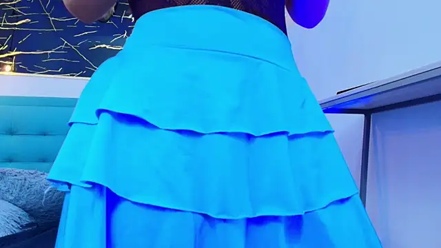 Snapshot of Cloeandtyfanny chatting on October 2025 08:40:02 PM Cloeandtyfanny online show from October 2025 08:40:02 PM