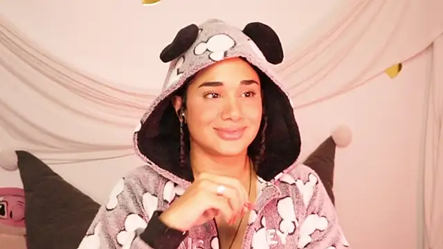 Mysensualbrunette1 online show from March 2025 07:08:02 AM