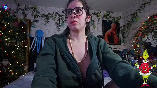 Elizabeth77  online show from December 2024 10:10:02 AM
