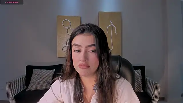 PaulinaSantos  online show from May 2026 01:16:02 PM
