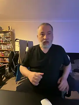 Snapshot of LondonTeffy chatting on January 2025 10:30:02 PM LondonTeffy online show from January 2025 10:30:02 PM