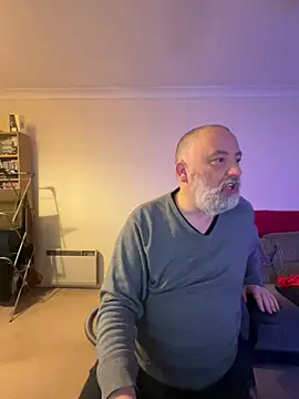 Snapshot of LondonTeffy chatting on March 2025 10:15:02 PM LondonTeffy online show from March 2025 10:15:02 PM