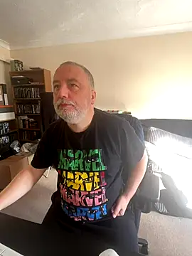 Snapshot of LondonTeffy chatting on October 2025 09:06:02 AM LondonTeffy online show from October 2025 09:06:02 AM