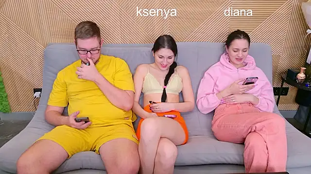 Ksenny online show from February 2026 03:49:02 AM