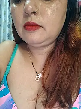 Dianaa9 online show from May 2026 06:02:02 PM