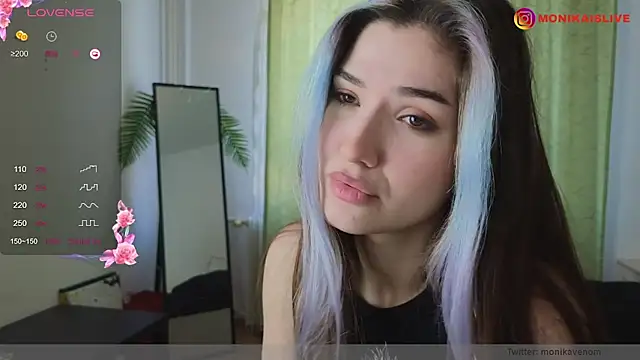 monikavenom online show from January 2025 09:28:02 AM