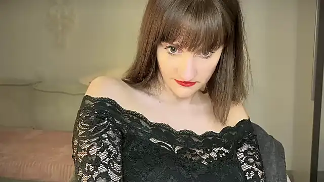 victoirenextdoor online show from January 2025 05:50:01 PM