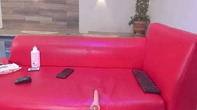 Maximo   online show from October 2025 09:11:01 PM