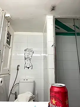 tamarabigass1 online show from October 2025 12:28:02 AM