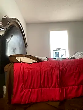 ebonyred online show from November 2025 05:23:01 PM