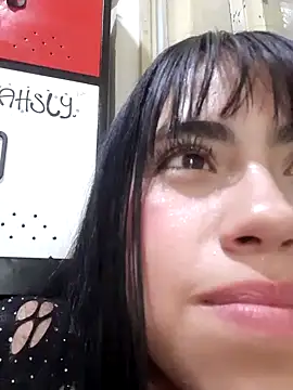 Snapshot of sylvana_19 chatting on January 2025 11:24:01 PM sylvana 19 online show from January 2025 11:24:01 PM