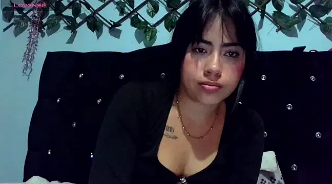 Snapshot of sylvana_19 chatting on March 2025 07:51:02 AM sylvana 19 online show from March 2025 07:51:02 AM