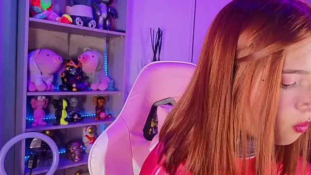 EmilyMiller  online show from January 2026 05:51:02 PM