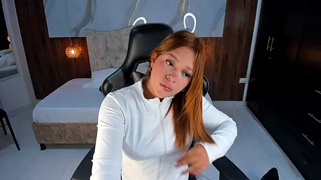 mia 18v online show from May 2026 08:14:02 PM