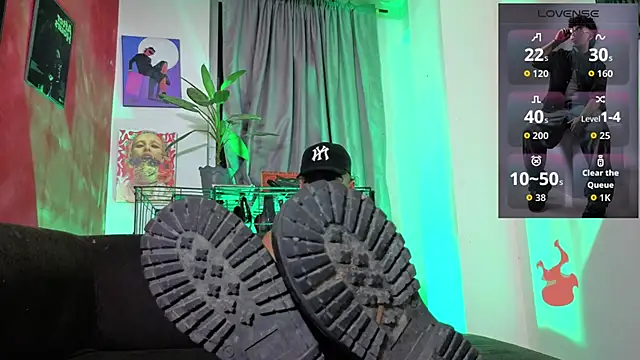 Snapshot of GaelOconner chatting on March 2026 04:53:02 AM GaelOconner online show from March 2026 04:53:02 AM