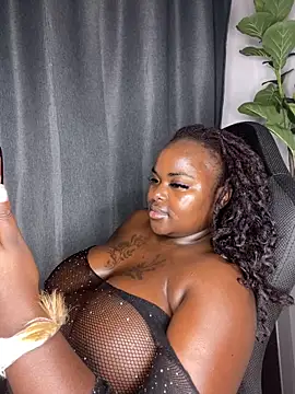 Honeycoco0211 online show from October 2025 08:37:02 PM