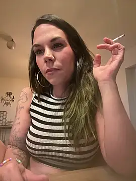 Snapshot of Lady_Knaller chatting on March 2026 07:14:02 PM Lady Knaller online show from March 2026 07:14:02 PM
