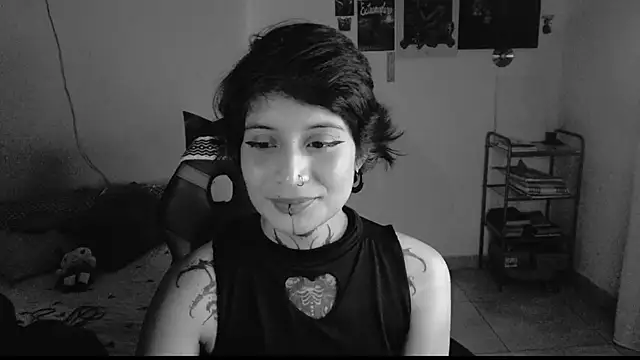 Snapshot of _Apola_77 chatting on February 2025 12:48:01 AM Apola 77 online show from February 2025 12:48:01 AM