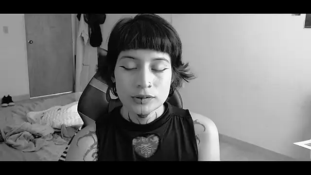 Snapshot of _Apola_77 chatting on March 2025 09:13:01 PM Apola 77 online show from March 2025 09:13:01 PM