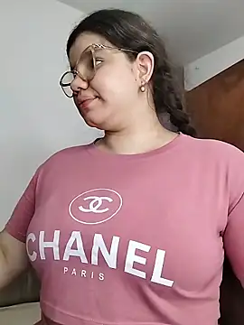 Danzel1105 online show from April 2026 10:49:02 PM