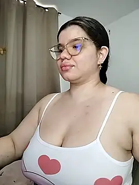 Danzel1105 online show from June 2026 04:43:01 PM