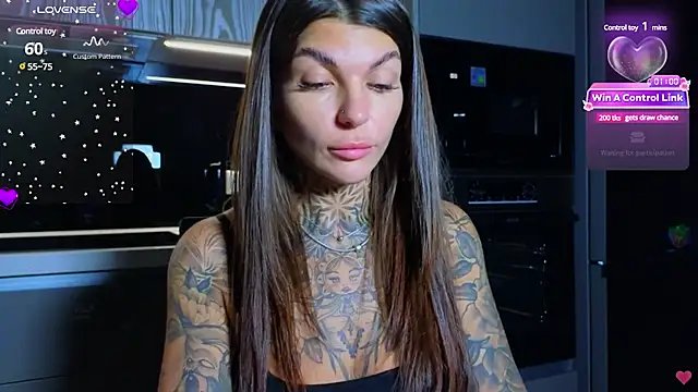 tattooedBabyy online show from January 2025 05:24:01 PM