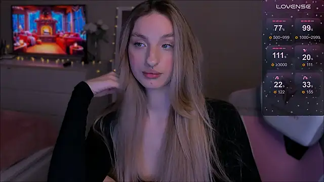 Snapshot of Lexy_kiky chatting on December 2024 12:07:02 AM Lexy kiky online show from December 2024 12:07:02 AM