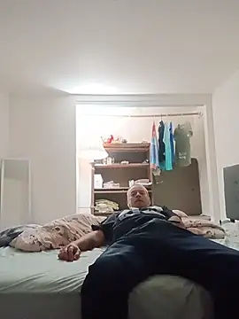 jefffitz73 online show from February 2026 09:19:02 AM