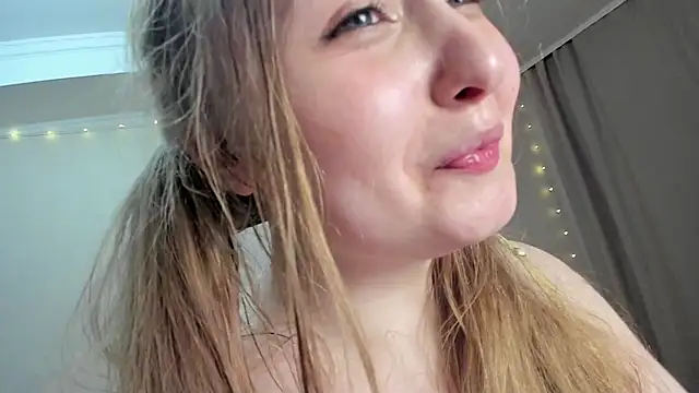 Snapshot of teencute chatting on February 2025 09:13:02 AM teencute online show from February 2025 09:13:02 AM