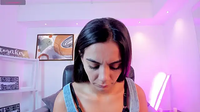 martina mancini online show from June 2026 12:37:01 PM