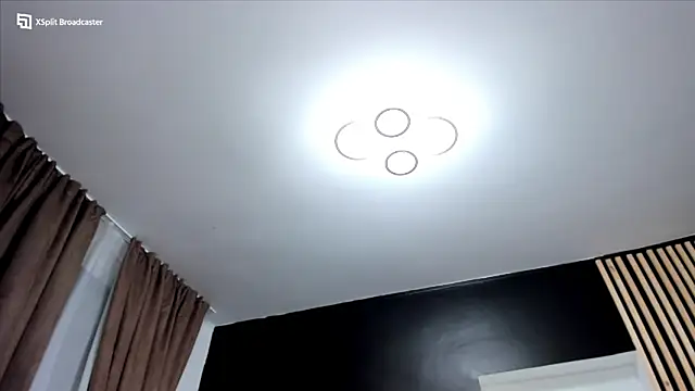 Snapshot of fireflowers_ chatting on February 2026 10:50:01 PM fireflowers online show from February 2026 10:50:01 PM