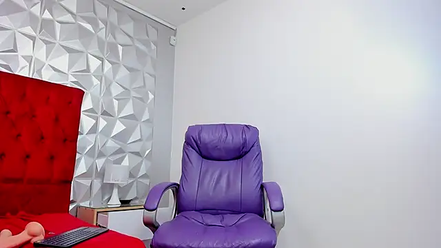 steacy 19 online show from June 2026 09:14:01 AM