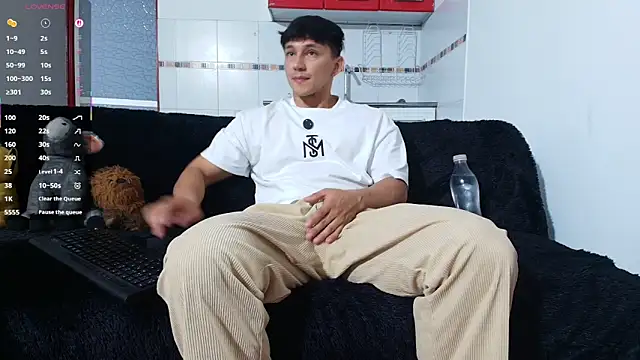 jacques cardiet online show from April 2026 02:41:01 PM
