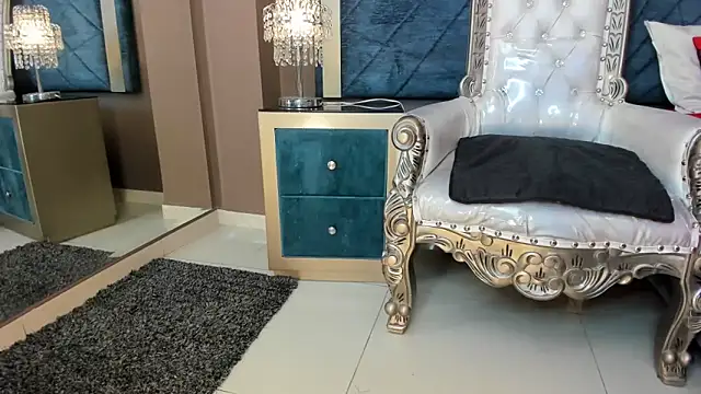 Janna Rousse  online show from October 2025 11:55:02 AM