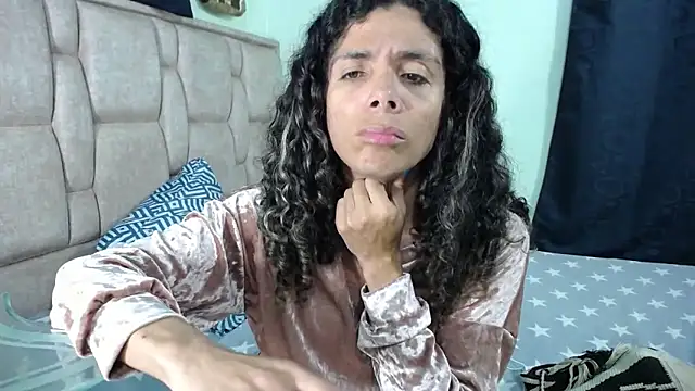 Snapshot of Nadia_Monroe chatting on February 2025 03:00:02 AM Nadia Monroe online show from February 2025 03:00:02 AM