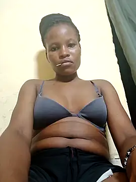 Snapshot of petite_babe chatting on February 2026 07:12:01 PM petite babe online show from February 2026 07:12:01 PM