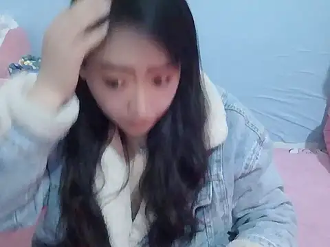 Snapshot of Xylona666 chatting on January 2026 01:24:01 PM Xylona666 online show from January 2026 01:24:01 PM