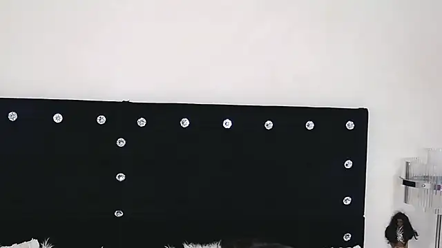 GiseleReine online show from April 2026 09:51:02 AM