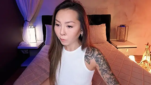 im casey online show from November 2025 07:20:01 AM