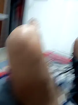 Snapshot of Sny- chatting on March 2026 05:02:02 AM Sny- online show from March 2026 05:02:02 AM