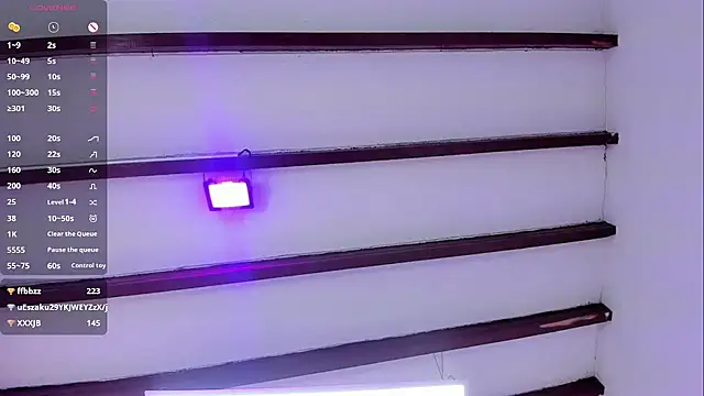 Snapshot of Oriana_Guzman chatting on January 2025 06:12:02 PM Oriana Guzman online show from January 2025 06:12:02 PM